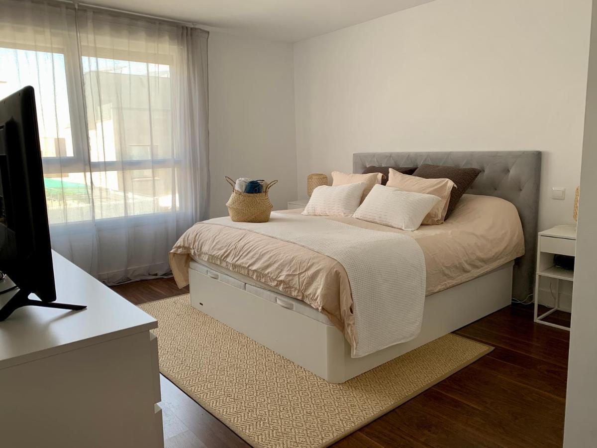 Chalet Con Piscina Privada A 25 Min De Madrid アロヨモリーノス エクステリア 写真