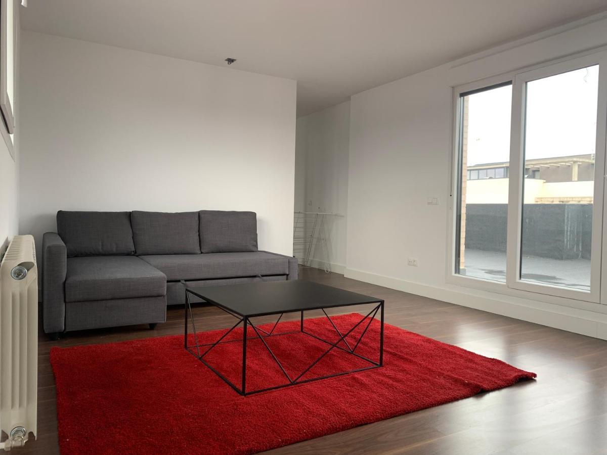 Chalet Con Piscina Privada A 25 Min De Madrid アロヨモリーノス エクステリア 写真